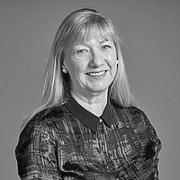 Sandra Parr